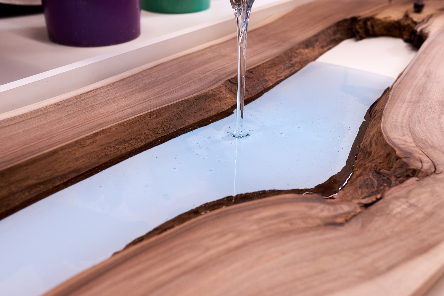 Demo make your own river table with epoxy resin